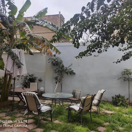 Rum i privatbostad 1- Interior Con Aire Acondicionado Y Con Bano Independiente *